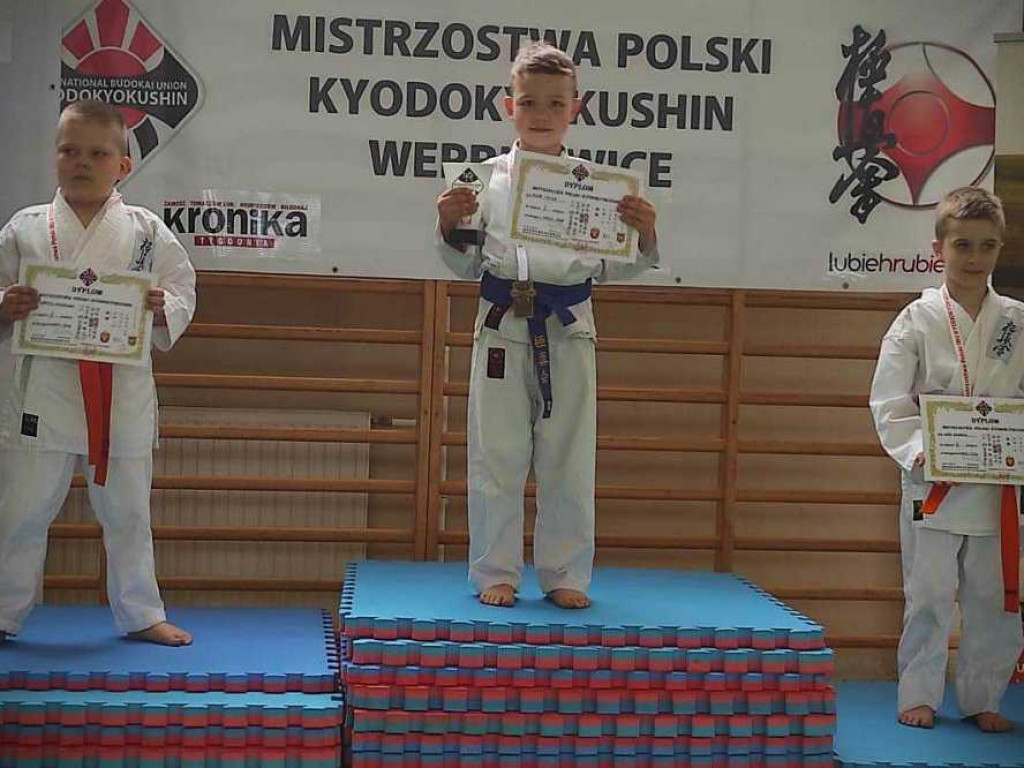 25 medali hrubieszowskich karateków na mistrzostwach Polski! [ZDJĘCIA]