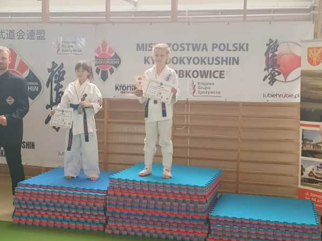 25 medali hrubieszowskich karateków na mistrzostwach Polski! [ZDJĘCIA]