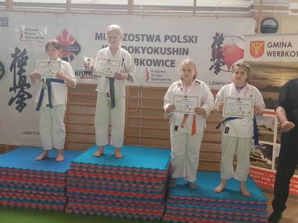 25 medali hrubieszowskich karateków na mistrzostwach Polski! [ZDJĘCIA]