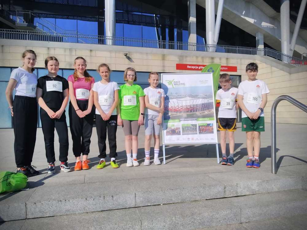 Dziewczęta z Unii Hrubieszów chodziły w Warszawie [ZDJĘCIA]