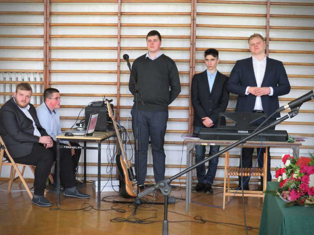 Hrubieszów: Zakończenie roku klas maturalnych w ZS nr 1 [ZDJĘCIA]