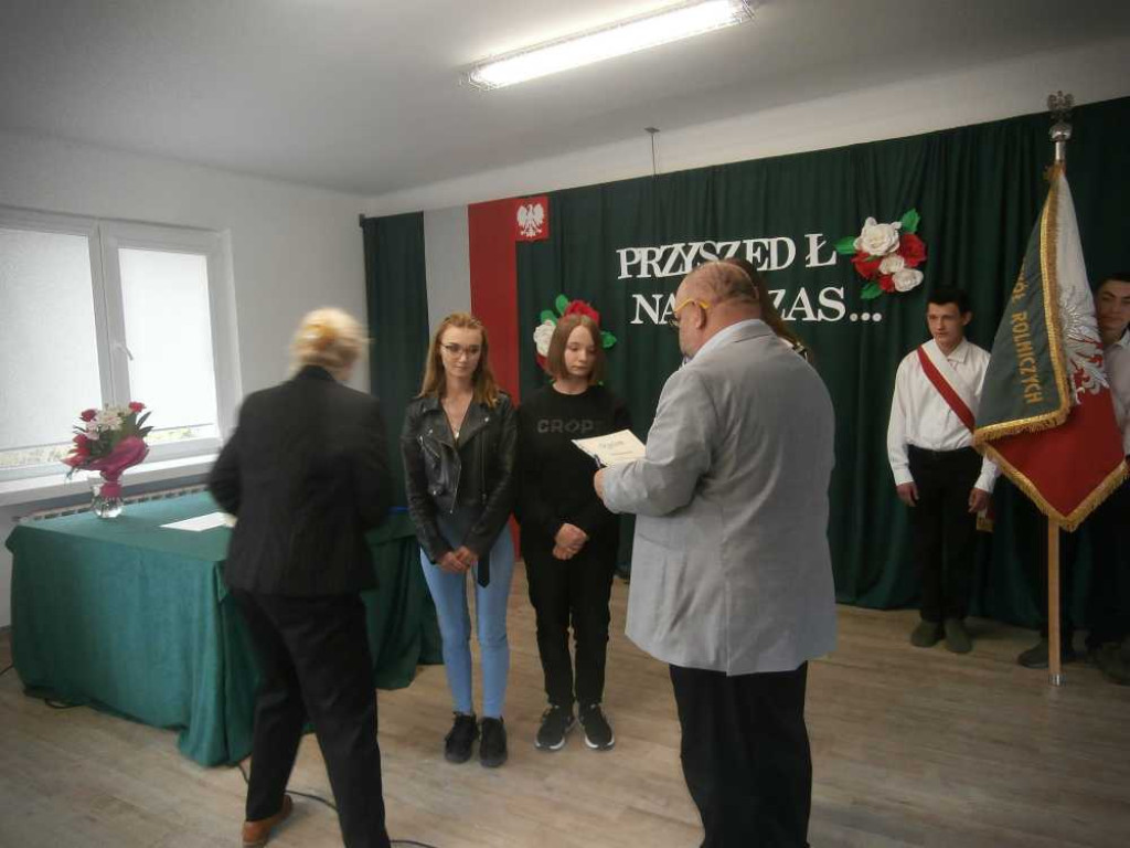 Hrubieszów: Sportowe pożegnanie maturzystów w ZS nr 4 [ZDJĘCIA]