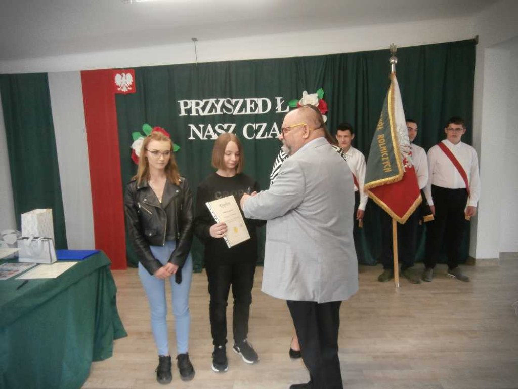 Hrubieszów: Sportowe pożegnanie maturzystów w ZS nr 4 [ZDJĘCIA]
