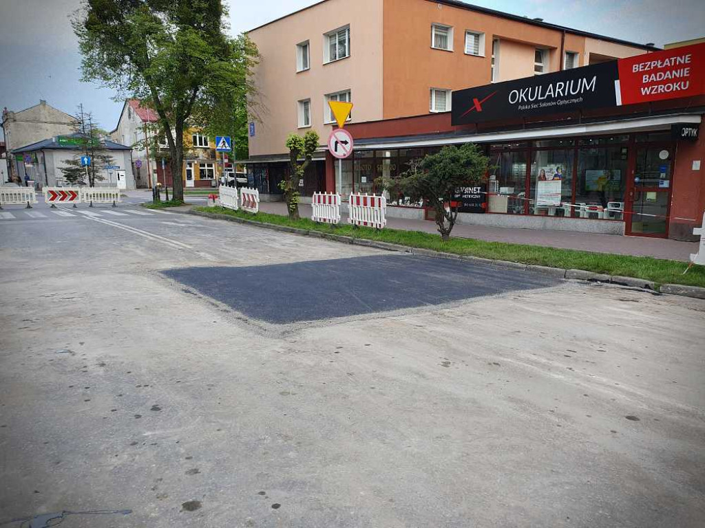 Hrubieszów: Dziura na Narutowicza naprawiona [ZDJĘCIA]