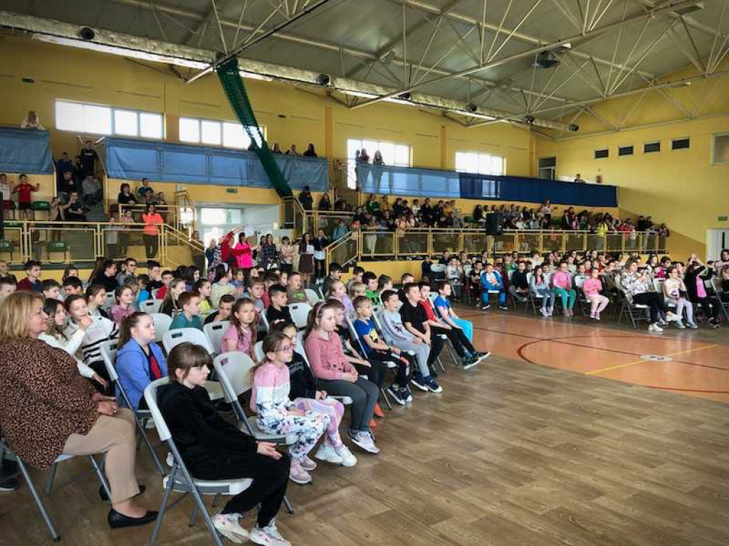 Hrubieszów: Przygotowali przedstawienie na otwarcie basenu [ZDJĘCIA]