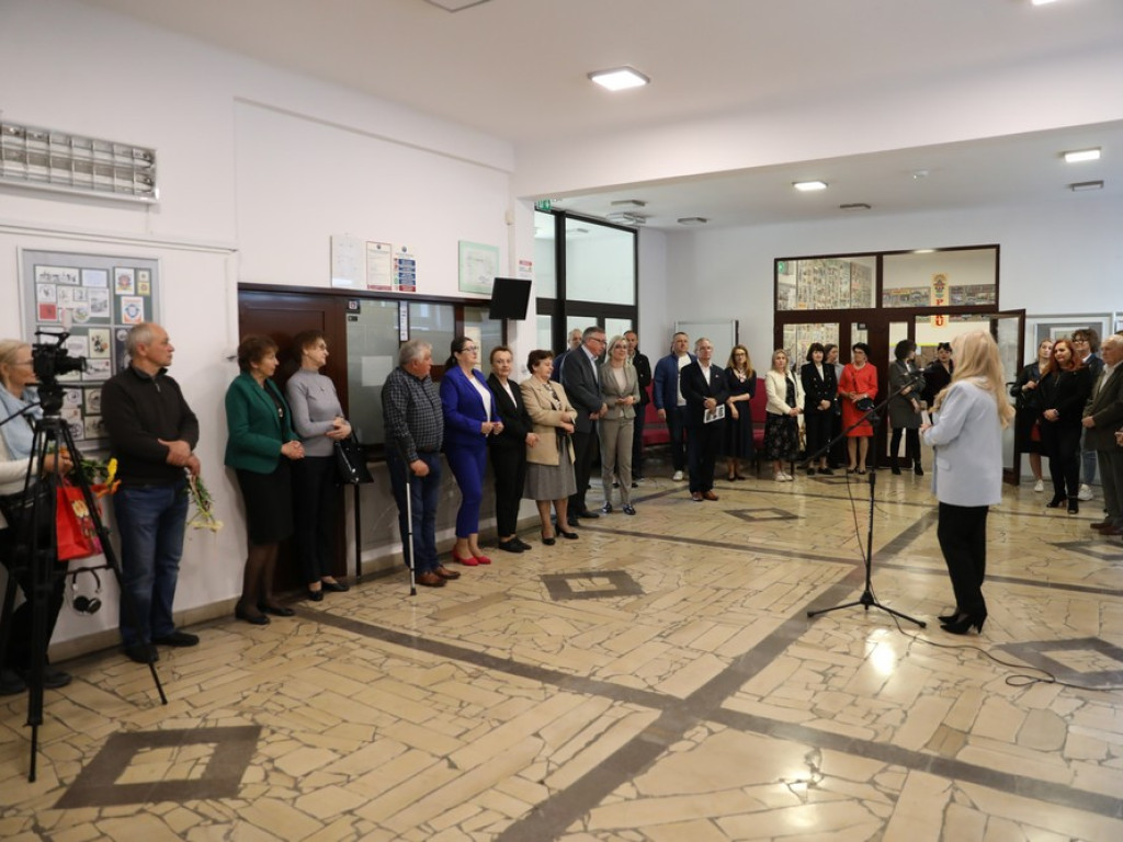 Hrubieszów: Dyskretny urok przemijania... Wernisaż wystawy Alfreda Przybysza [ZDJĘCIA]