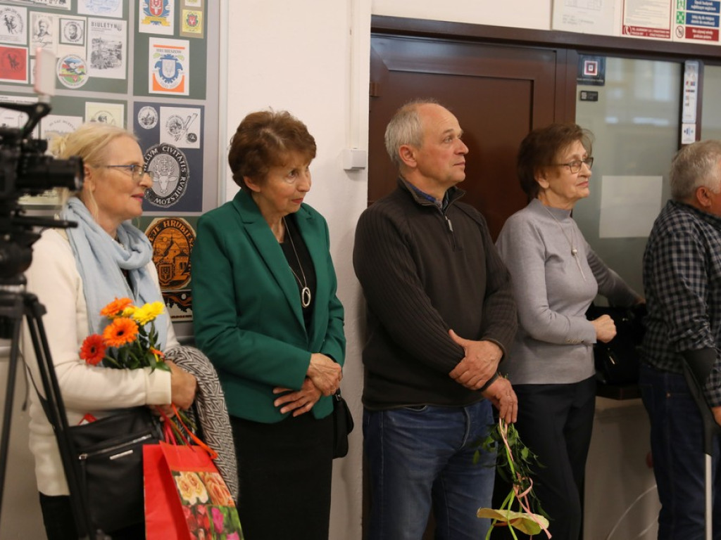 Hrubieszów: Dyskretny urok przemijania... Wernisaż wystawy Alfreda Przybysza [ZDJĘCIA]