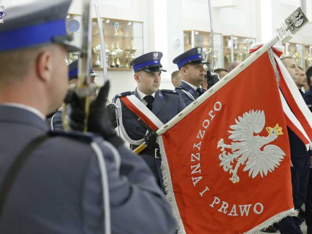 Nowi policjanci. Zasilą również szeregi hrubieszowskiej komendy [ZDJĘCIA]