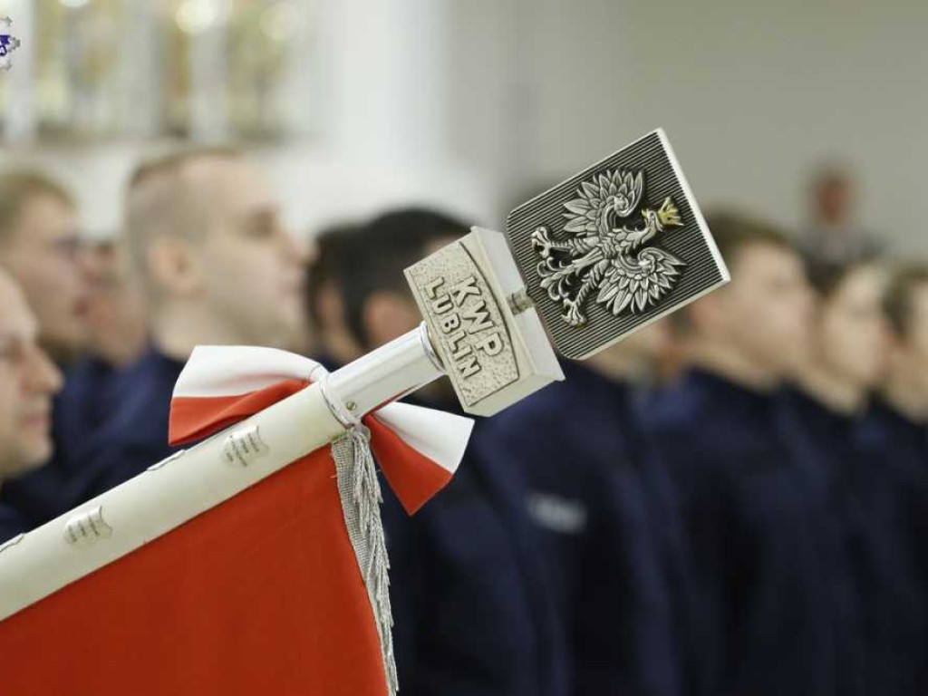 Nowi policjanci. Zasilą również szeregi hrubieszowskiej komendy [ZDJĘCIA]