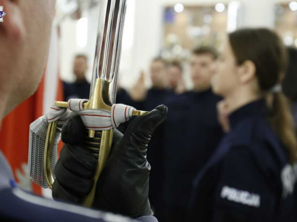 Nowi policjanci. Zasilą również szeregi hrubieszowskiej komendy [ZDJĘCIA]