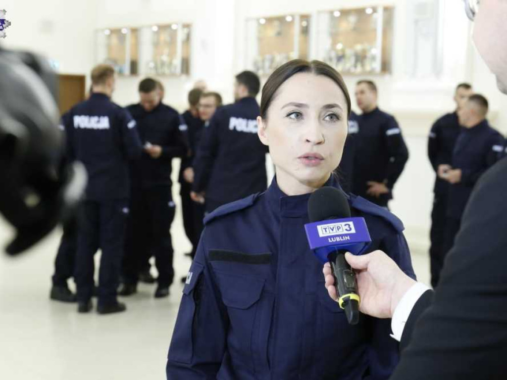 Nowi policjanci. Zasilą również szeregi hrubieszowskiej komendy [ZDJĘCIA]