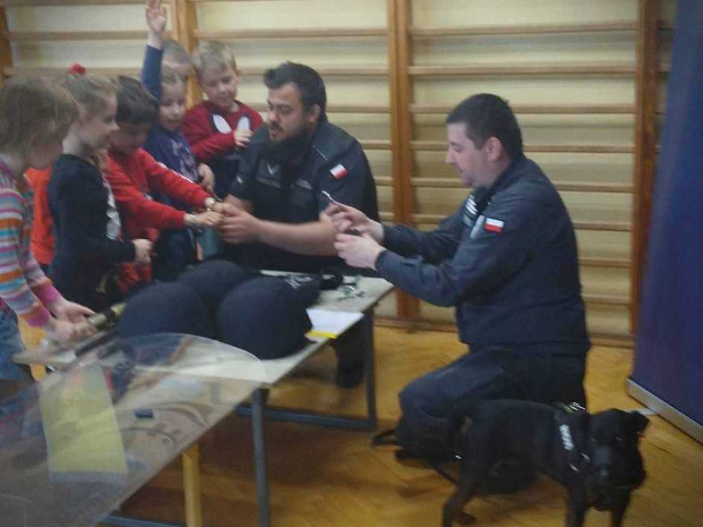 Hrubieszów: Strażnicy u przedszkolaków [ZDJĘCIA]