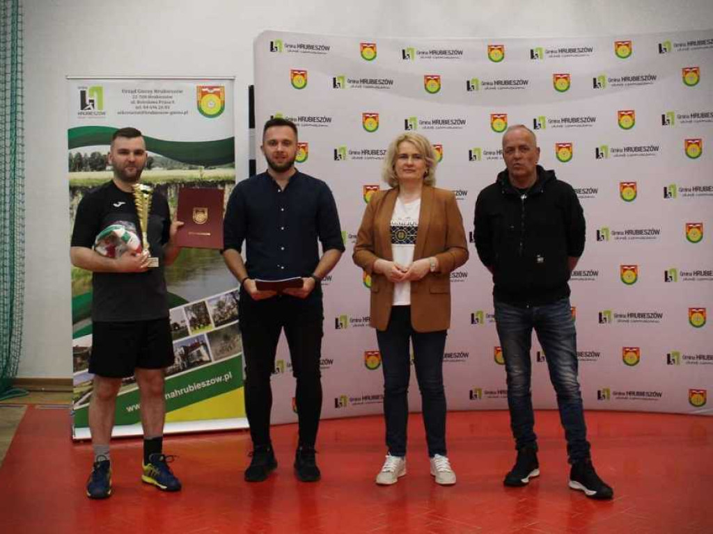 Siatkarska liga zakończona [ZDJĘCIA]