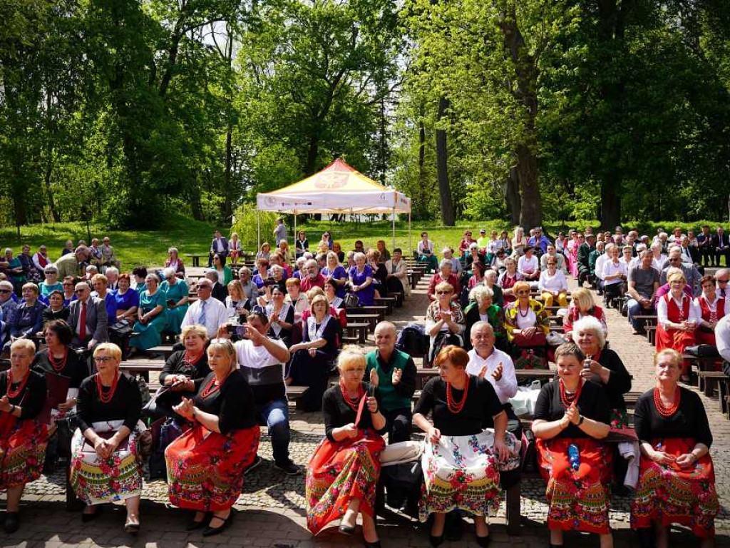 Za nami XI Międzypowiatowy Festiwal Pieśni i Piosenki Maryjnej [ZDJĘCIA]