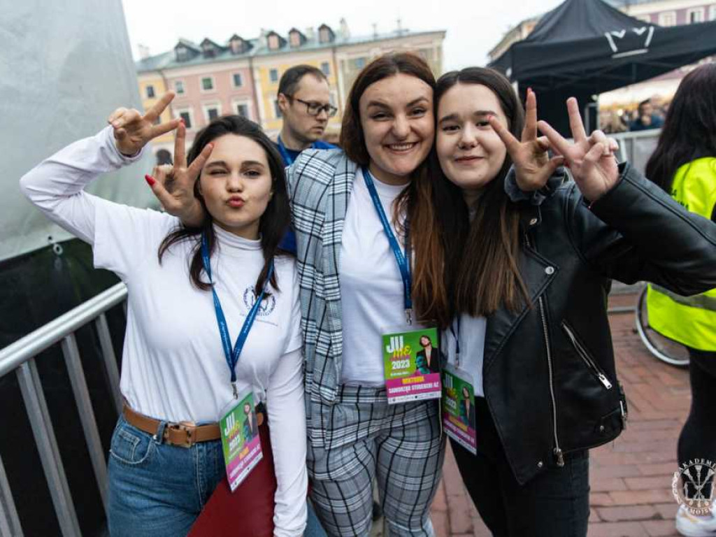 Dawid Kwiatkowski i PlanBe - tak świętowali studenci AZ [ZDJĘCIA]