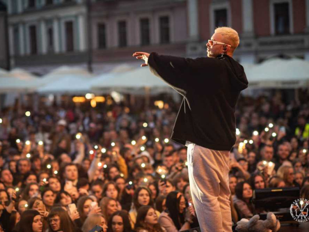 Dawid Kwiatkowski i PlanBe - tak świętowali studenci AZ [ZDJĘCIA]