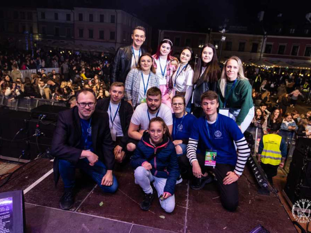 Dawid Kwiatkowski i PlanBe - tak świętowali studenci AZ [ZDJĘCIA]