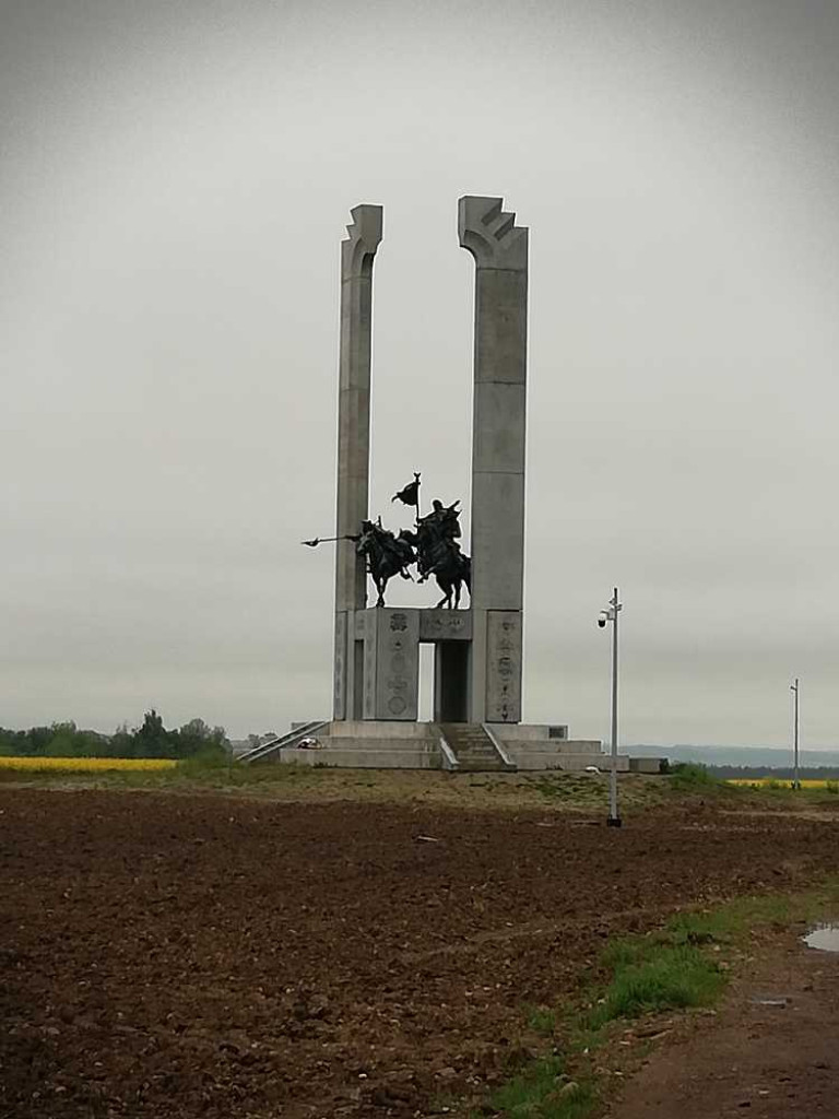 Śladami bohaterów... [ZDJĘCIA]