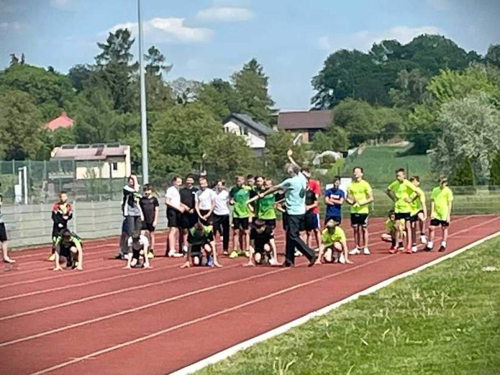 Awans chłopców z SP 1 i SP 2 do finału wojewódzkiego w czwórboju i trójboju la