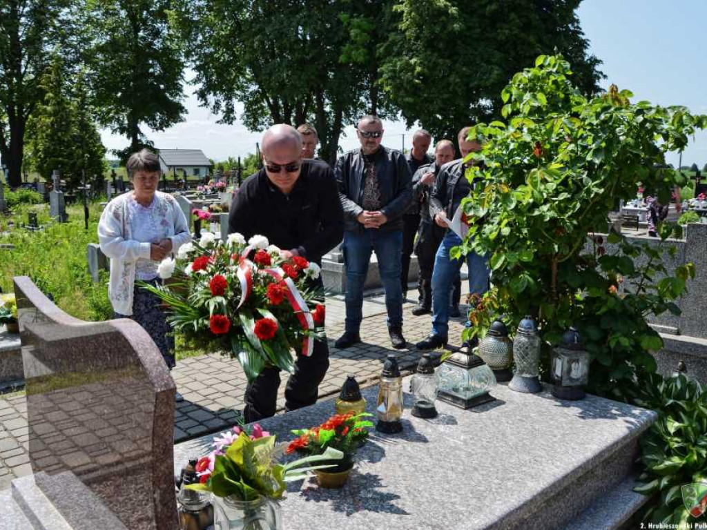 Hrubieszów: Uczcili pamięć poległych podczas misji [ZDJĘCIA, WIDEO]