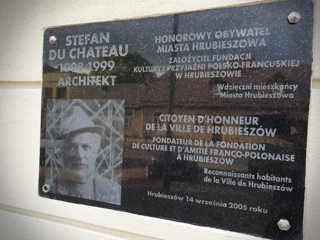 Hrubieszów: 24 rocznica śmierci prof. Stefana du Chateau [ZDJĘCIA]