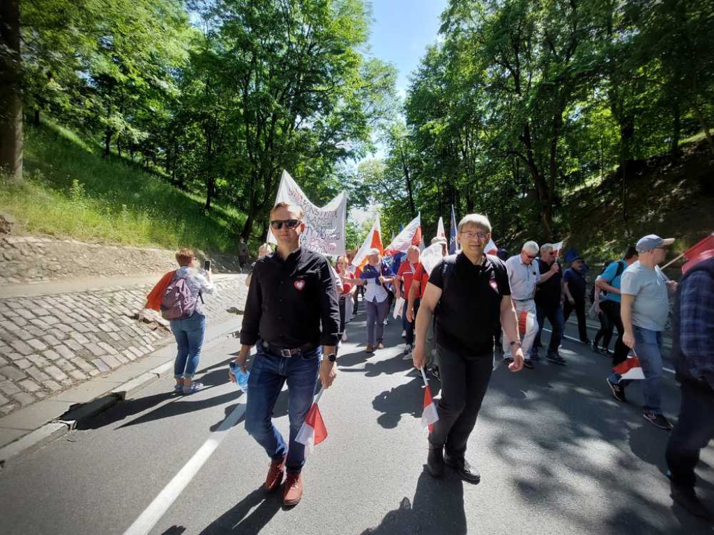 Hrubieszów: Byli na marszu w Warszawie [ZDJĘCIA]