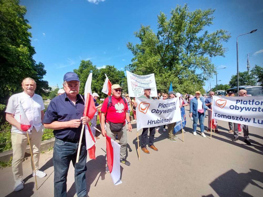 Hrubieszów: Byli na marszu w Warszawie [ZDJĘCIA]
