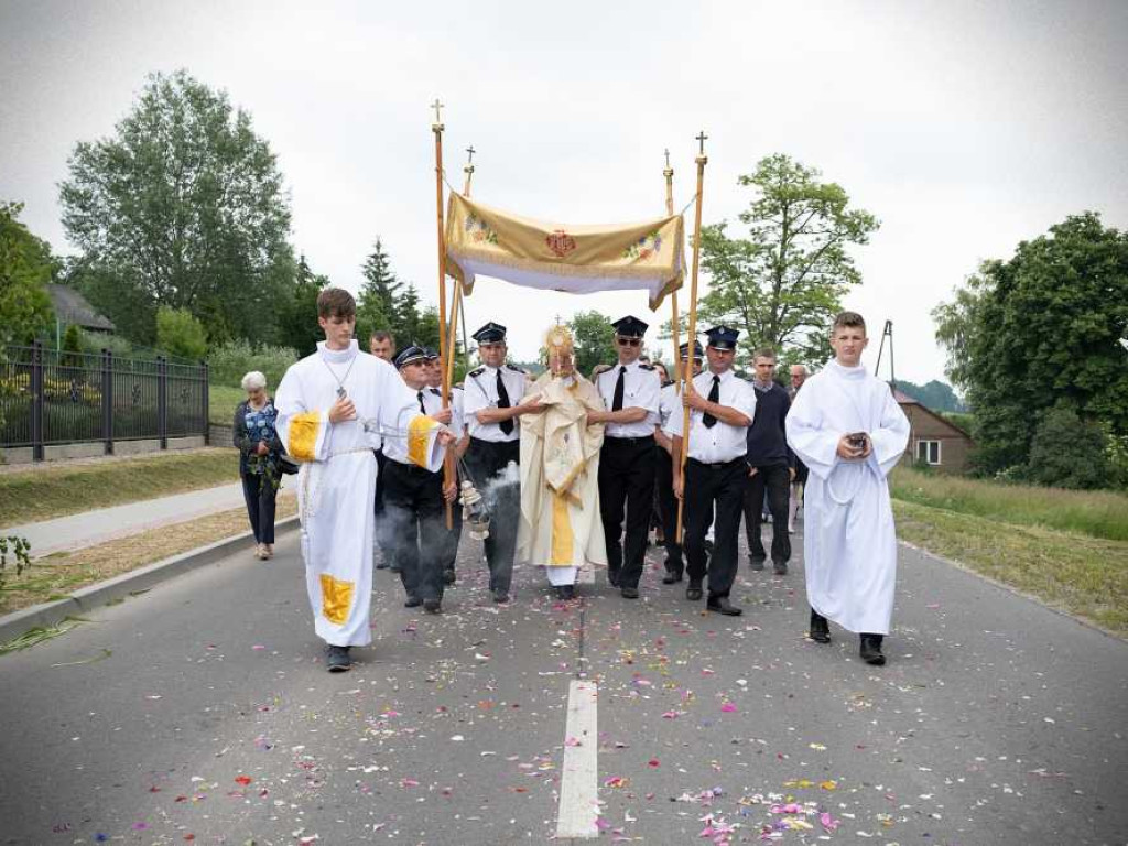 Boże Ciało w Trzeszczanach [ZDJĘCIA]