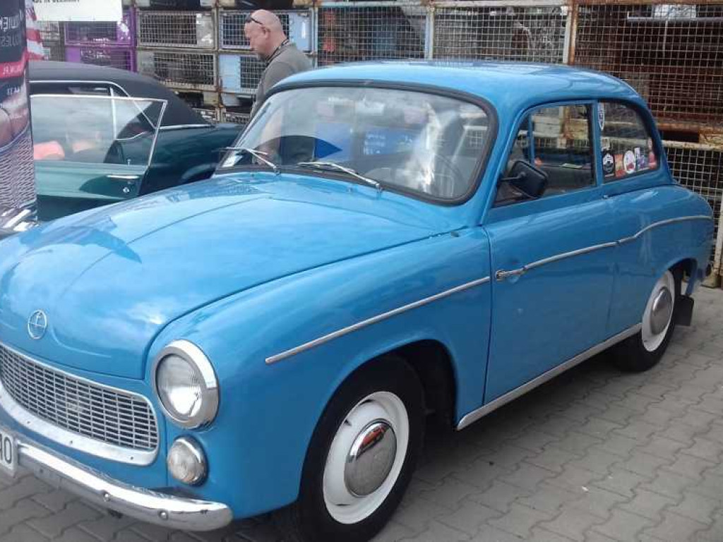 Wystawa zabytkowych pojazdów w Lublinie. Można ją zobaczyć w każdej chwili [ZDJĘCIA]
