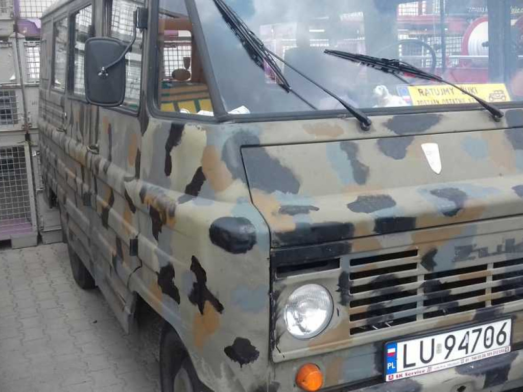 Wystawa zabytkowych pojazdów w Lublinie. Można ją zobaczyć w każdej chwili [ZDJĘCIA]