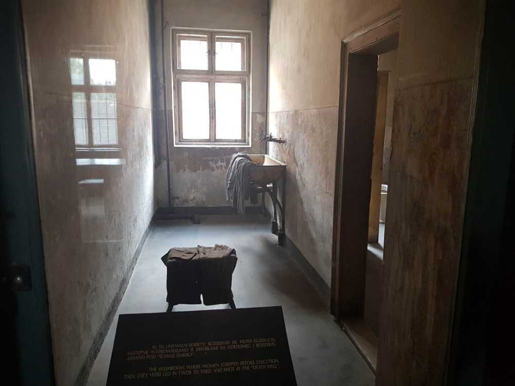 Hrubieszów: Poznawali historię ludobójstwa [ZDJĘCIA]