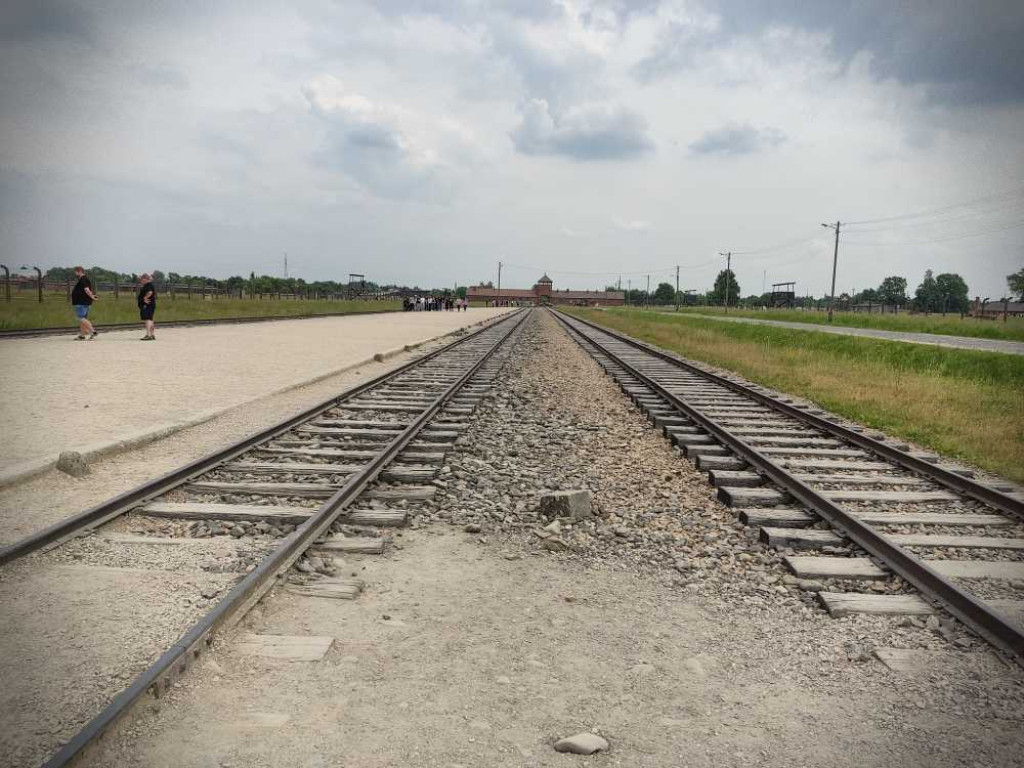 Hrubieszów: Poznawali historię ludobójstwa [ZDJĘCIA]