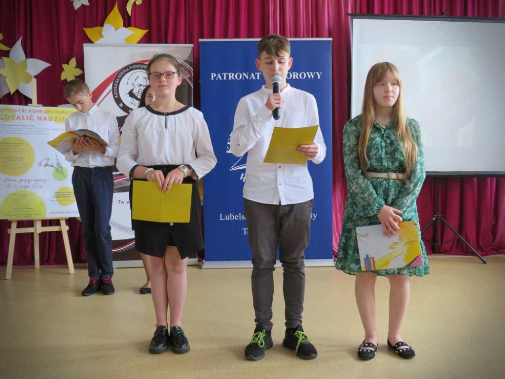Hrubieszów: Wyróżnienia na literackiej gali [ZDJĘCIA]