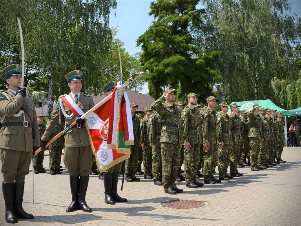 Ślubowanie nowych funkcjonariuszy NOSG [ZDJĘCIA]