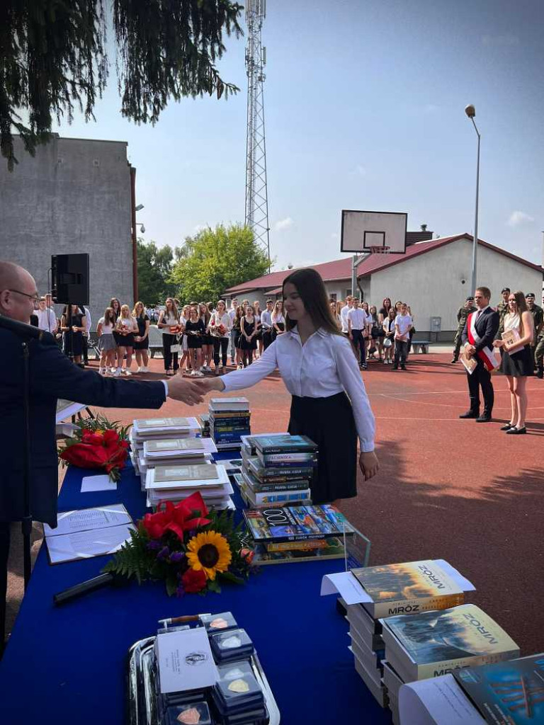 Hrubieszów: Zakończenie roku szkolnego w Kościuszce [ZDJĘCIA]