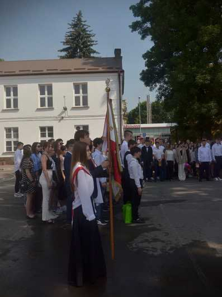 Hrubieszów: Zakończenie roku szkolnego w Staszicu [ZDJĘCIA]