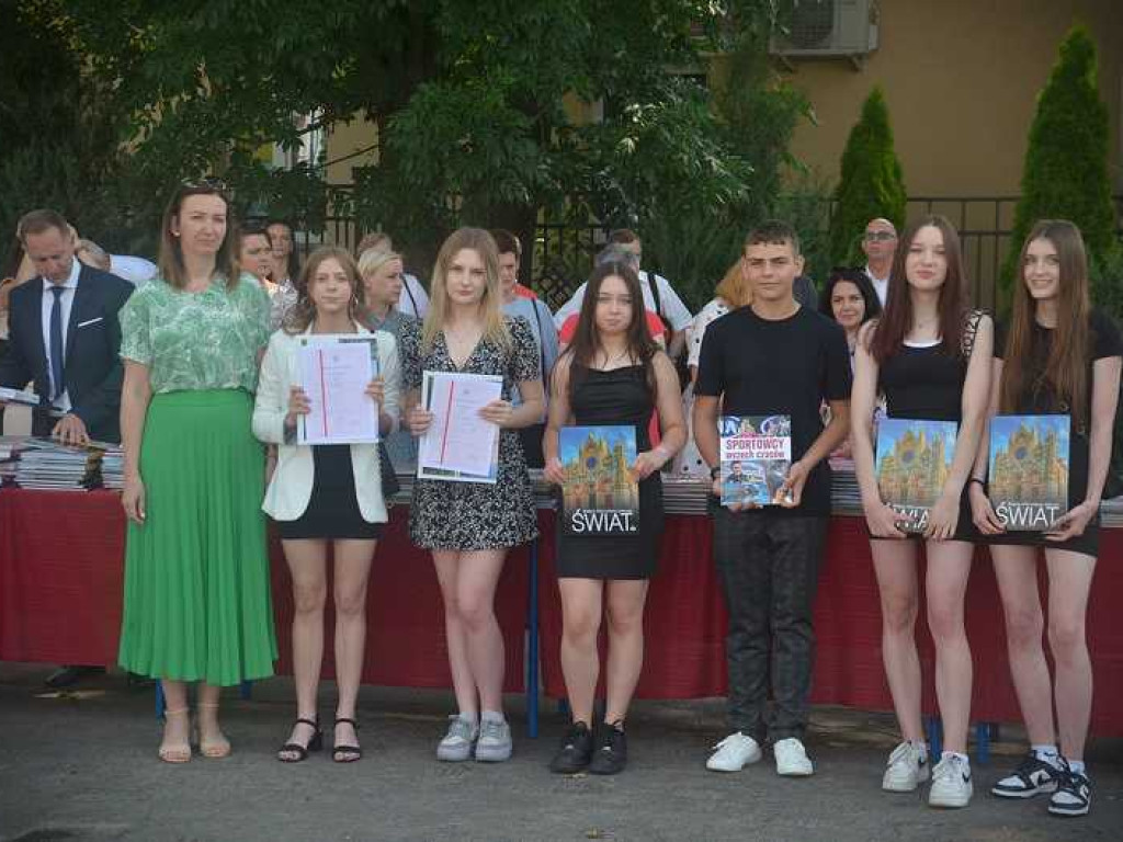 Hrubieszów: Zakończenie roku szkolnego w Staszicu [ZDJĘCIA]