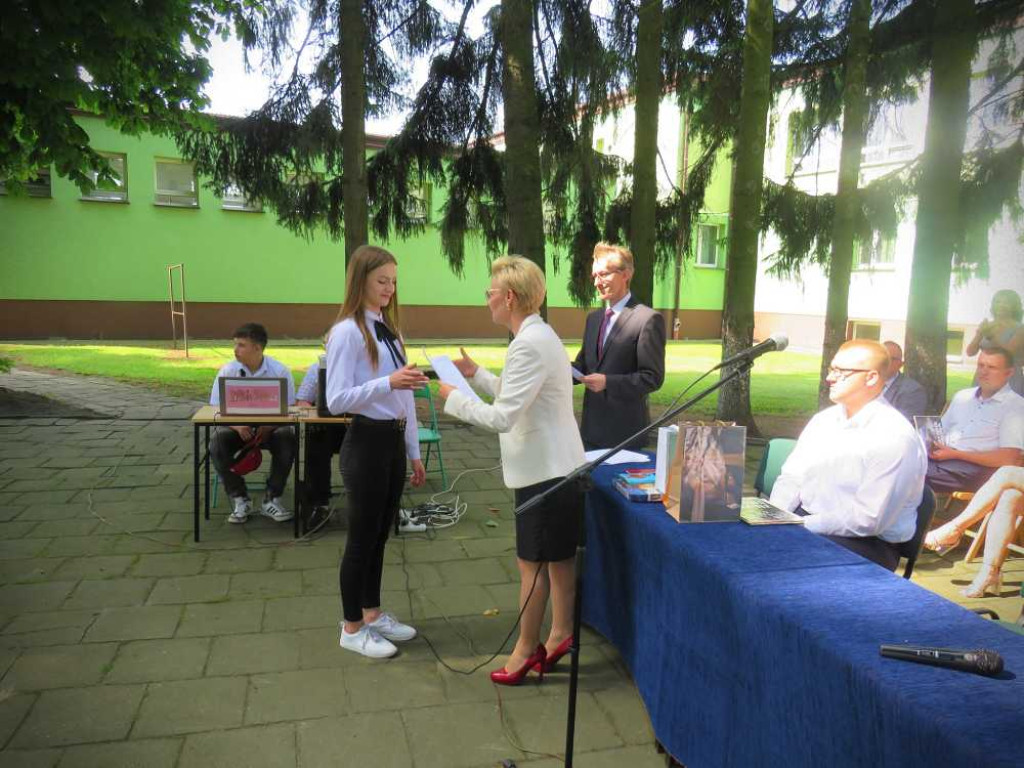 Hrubieszów: Otrzymali certyfikaty Europass [ZDJĘCIA]
