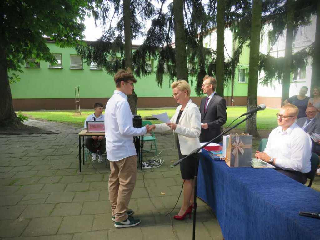 Hrubieszów: Otrzymali certyfikaty Europass [ZDJĘCIA]