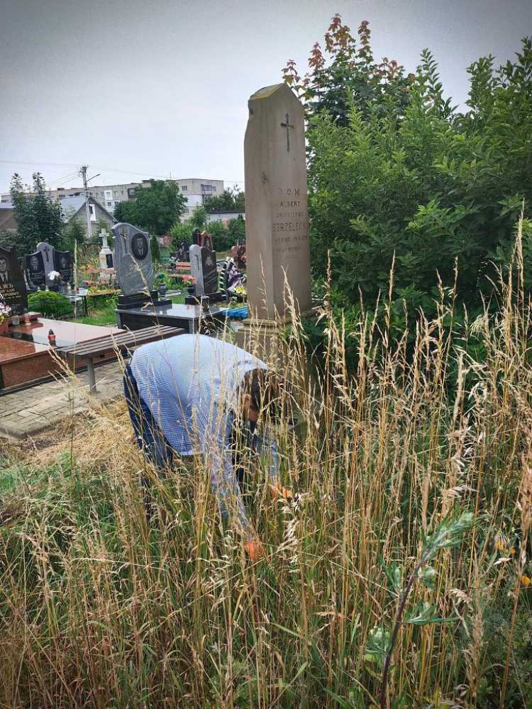 Hrubieszów: Uporządkowali polskie groby w Sokalu [ZDJĘCIA]
