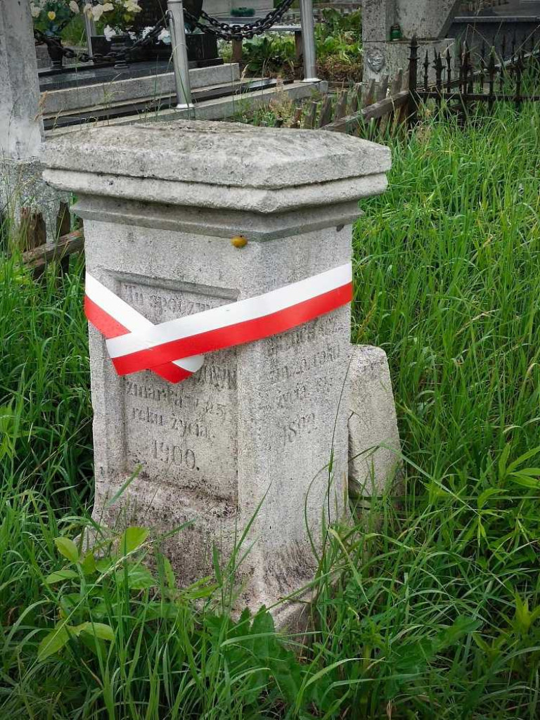 Hrubieszów: Uporządkowali polskie groby w Sokalu [ZDJĘCIA]
