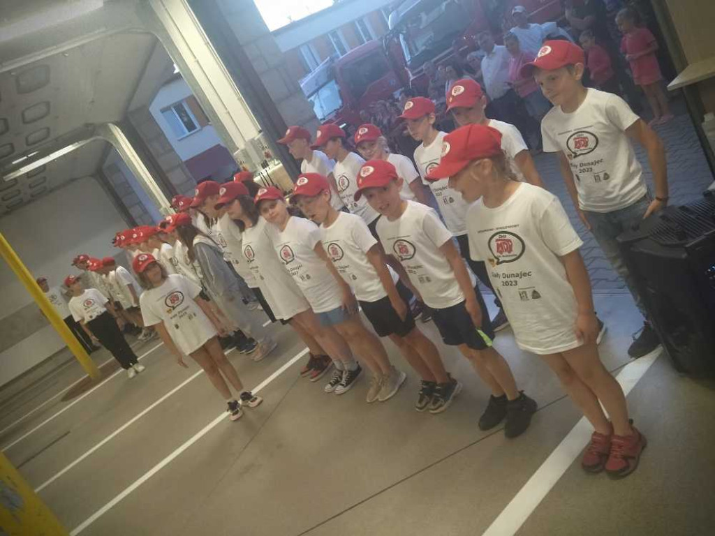 Hrubieszów: Młodzi strażacy zakończyli wakacyjny obóz [ZDJĘCIA]