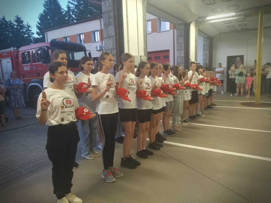 Hrubieszów: Młodzi strażacy zakończyli wakacyjny obóz [ZDJĘCIA]