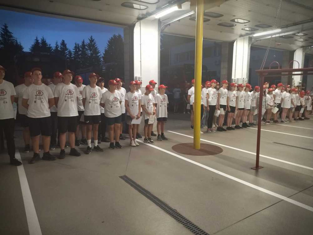 Hrubieszów: Młodzi strażacy zakończyli wakacyjny obóz [ZDJĘCIA]