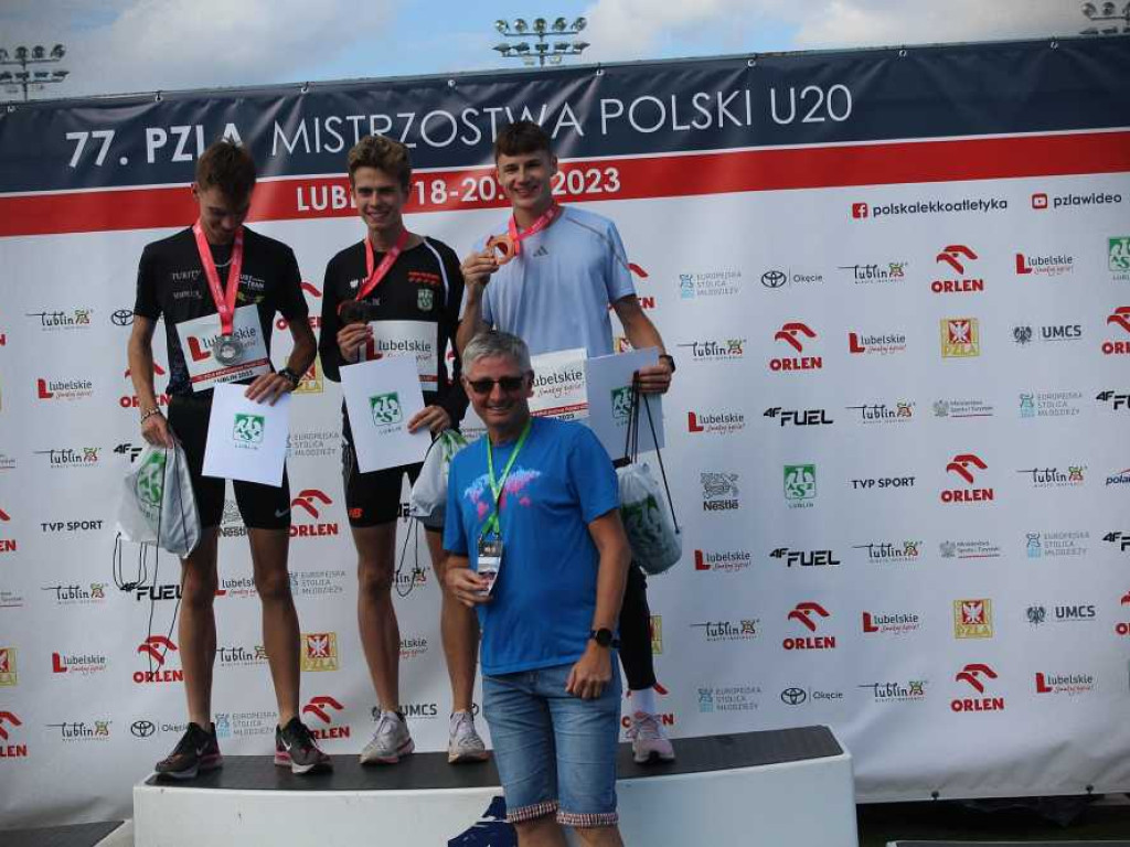 Dwa 8 miejsca lekkoatletów Unii Hrubieszów na Mistrzostwach Polski Juniorów. Dwa złote medale Bartka Kitlińskiego! [ZDJĘCIA]