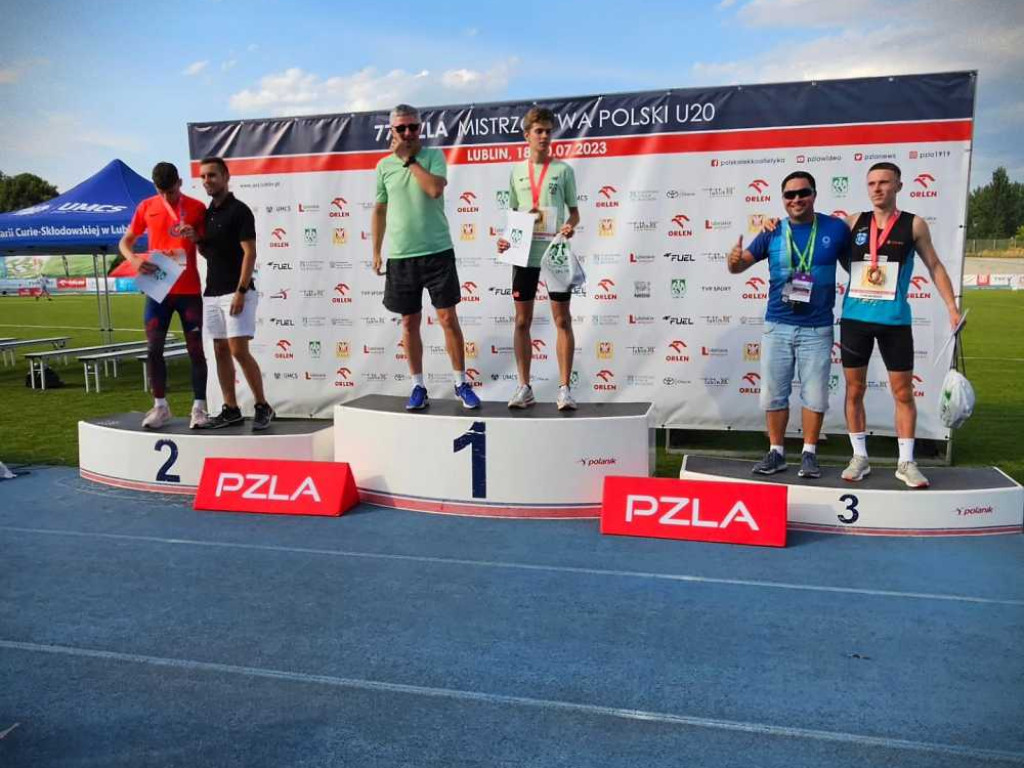 Dwa 8 miejsca lekkoatletów Unii Hrubieszów na Mistrzostwach Polski Juniorów. Dwa złote medale Bartka Kitlińskiego! [ZDJĘCIA]