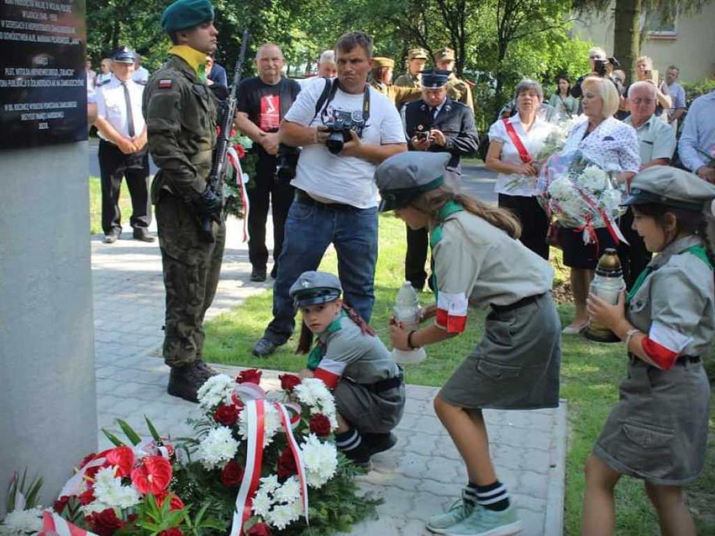 ŚZŻAK Hrubieszów na uroczystościach w Zawalowie Kolonii [ZDJĘCIA]