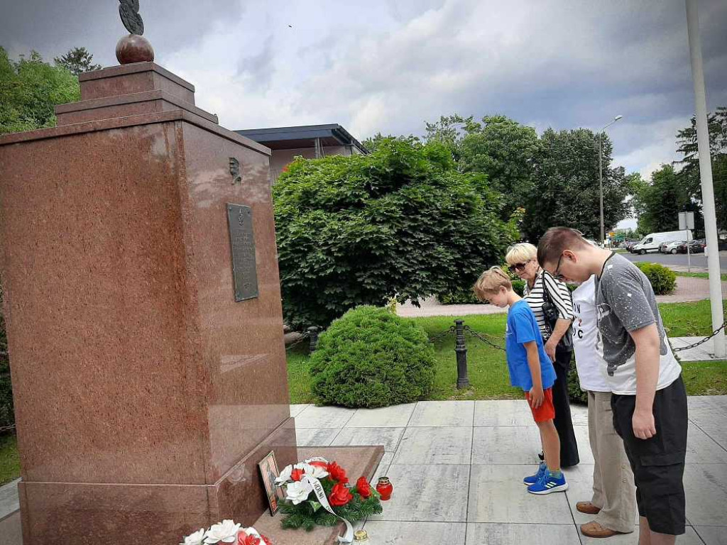 W hołdzie powstańcom warszawskim [ZDJĘCIA]