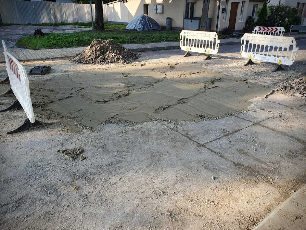 Hrubieszów: Nawierzchnia na ulicy Piłsudskiego [ZDJĘCIA]