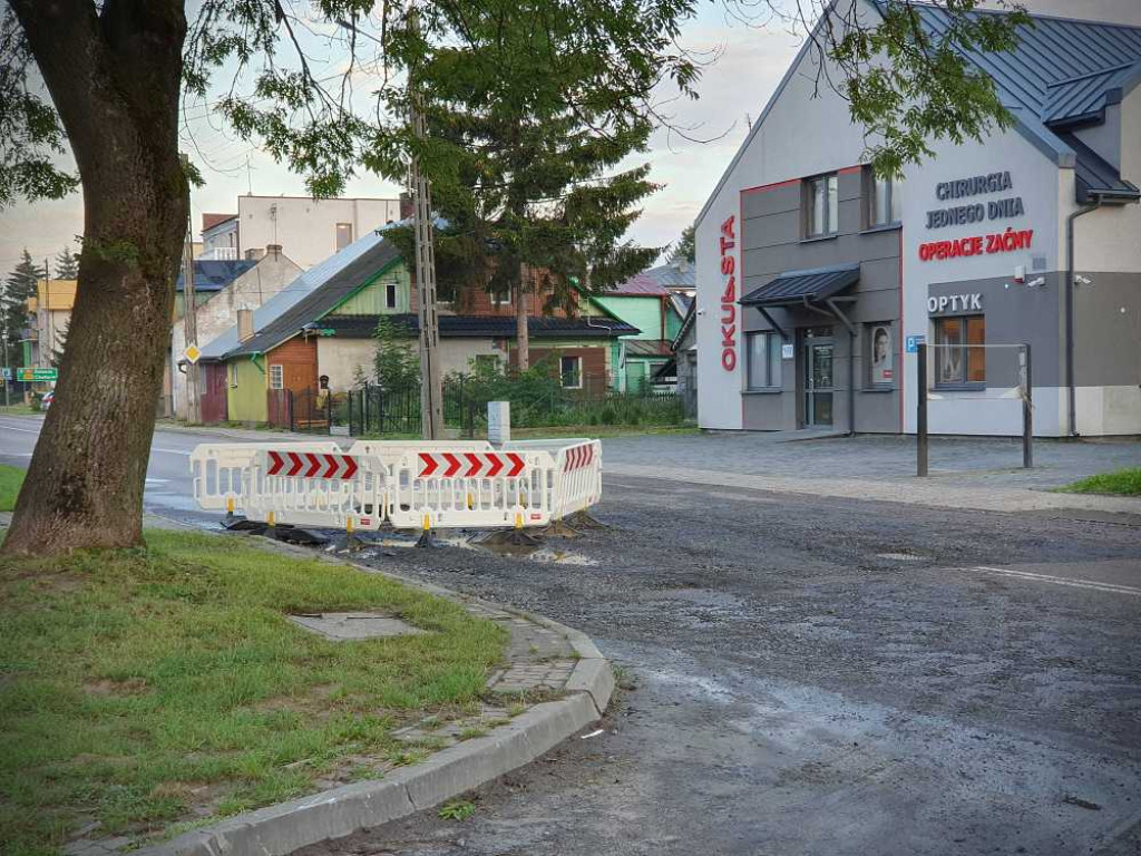 Hrubieszów: Nawierzchnia na ulicy Piłsudskiego [ZDJĘCIA]